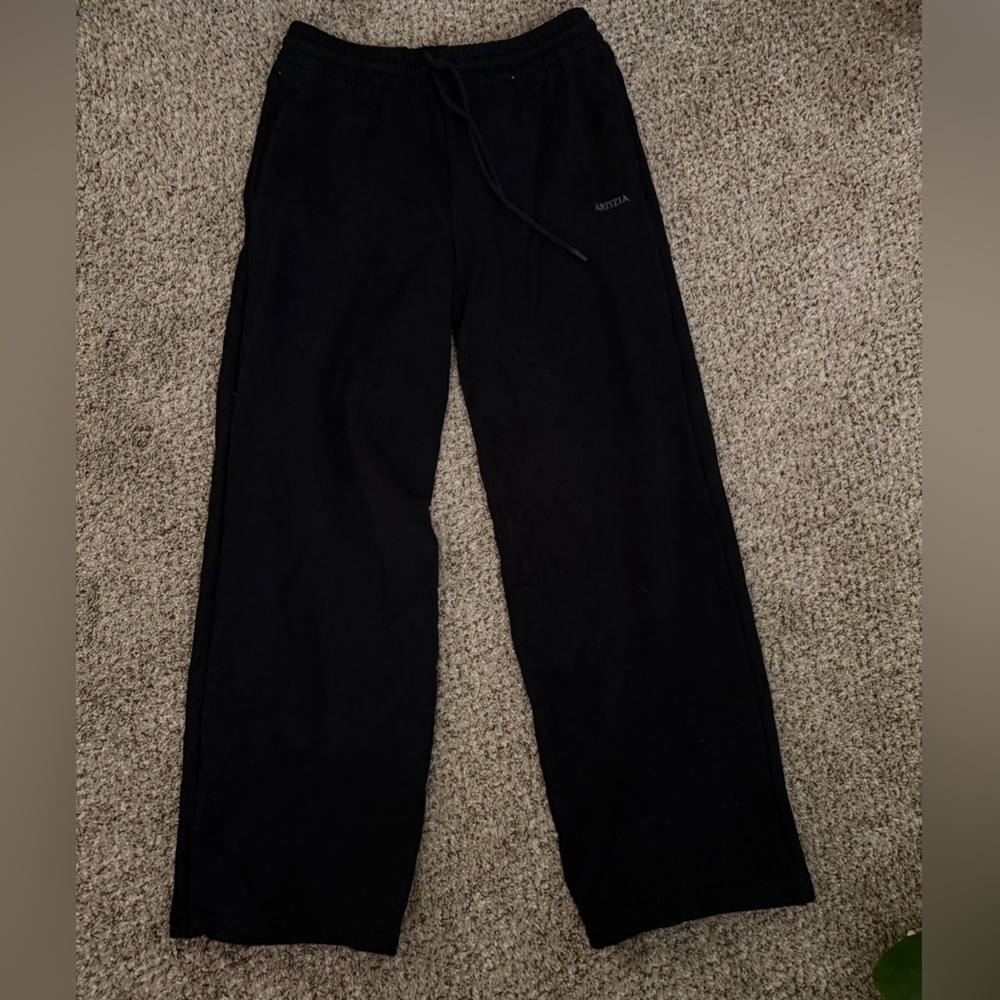 Aritzia Boyfriend Wide Sweatpant